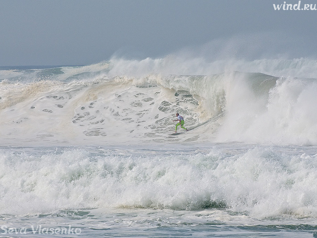 QUIKSILVER PRO FRANCE 2010-    