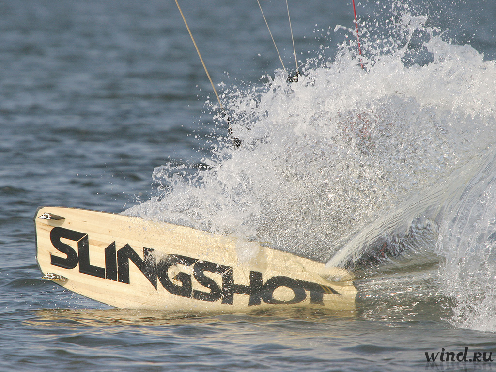     2011-Slingshot